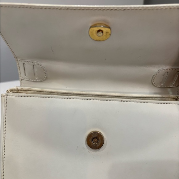 Vintage Céline Paris White Leather Structured Top Handle Bag Gold Medallion Real - Picture 7 of 9